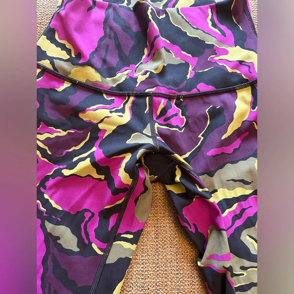 Lululemon Wunder Under Pant Hi-Rise Boom Bloom Chartreuse Green Aurora 6 - Picture 4 of 8